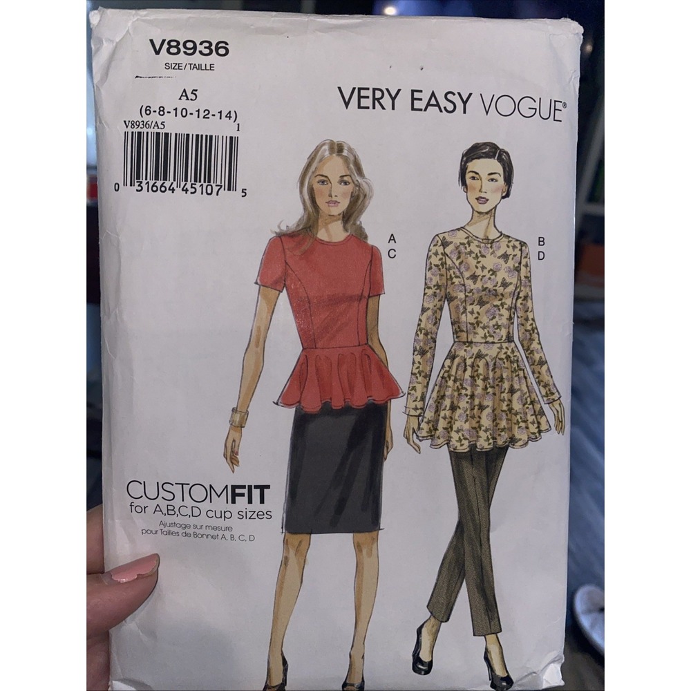 Very Easy Vogue Sewing Pattern Tunic Skirt Pant V8936 Size 6-14 Cut
